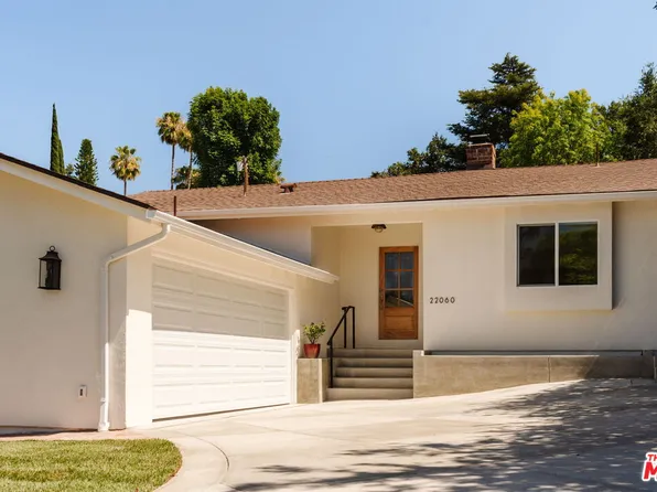 22060 Independencia St, Woodland Hills, CA 91364