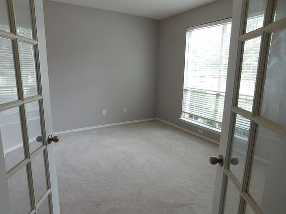 5th image of 9733 Windsong Dr