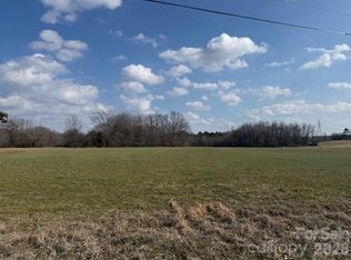 105 Grandon Dr, Mooresboro, NC 28114