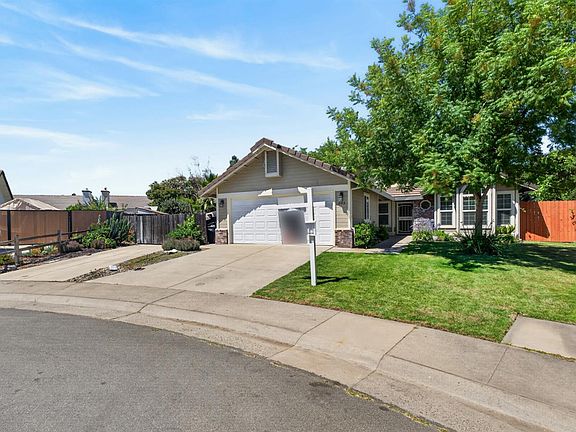 2nd image of 893 Black Canyon Ct