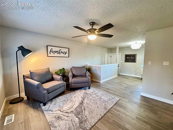 3rd image of 1125 Mount Werner Cir