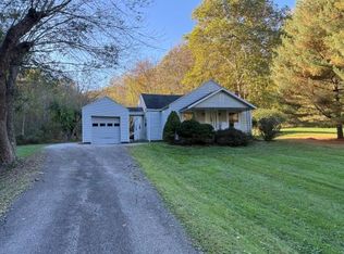 3379 Cyrus Creek Rd, Barboursville, WV 25504