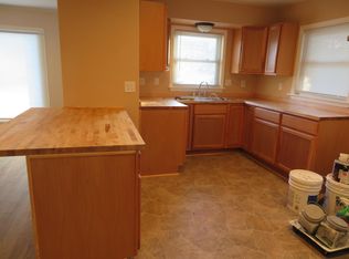 1926 12th St, Racine, WI 53403