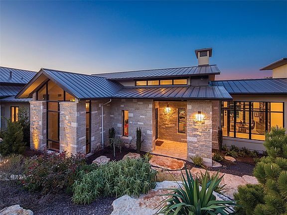2nd image of 3601 Verano Dr
