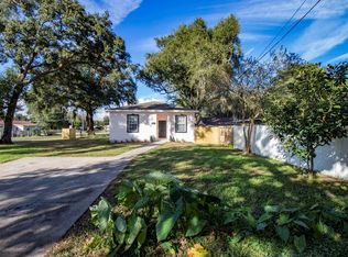 4118 Three Oaks Rd, Plant City, FL 33565