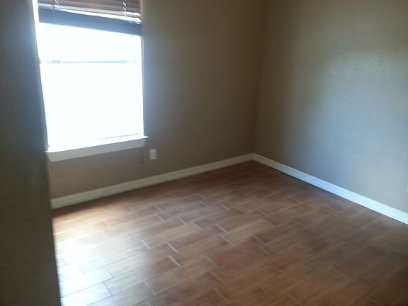 5th image of 10812 Loma Del Sol Dr