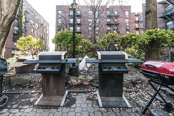 Sold by Citi Habitats | media 9