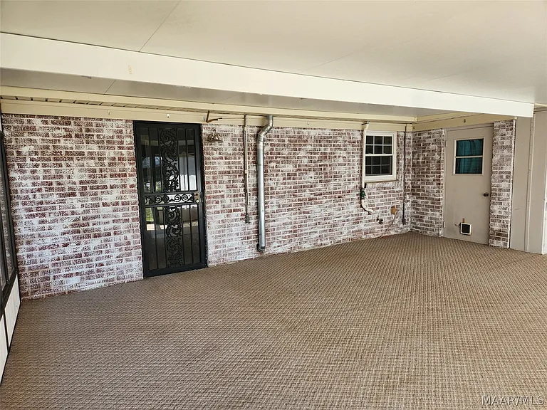 2814 Ashley Ave — Photo 45