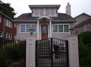 2638 58th Ave SW, Seattle, WA 98116