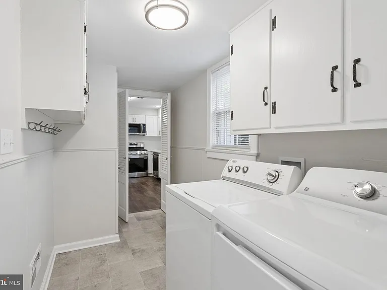 127 Bell Ave — Photo 28