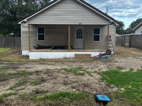 1006 Lange St, Leachville, AR 72438