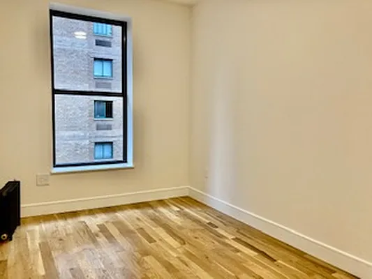 Rented by Corcoran | media 23