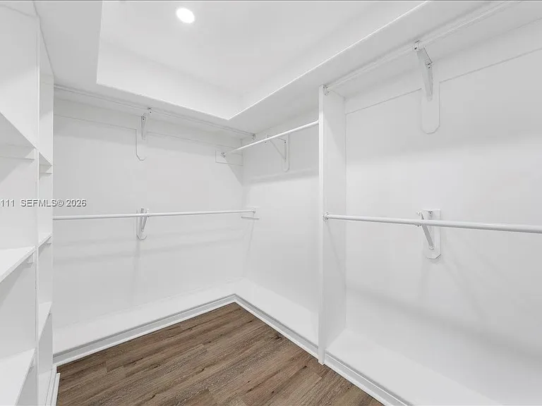 7705 SW 66th St — Photo 27