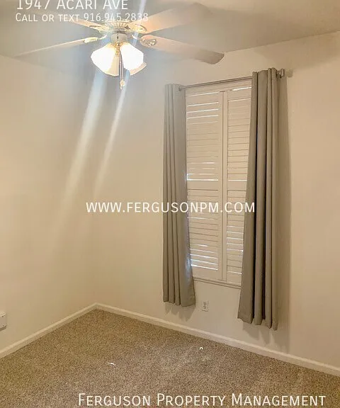 1947 Acari Ave — Photo 12