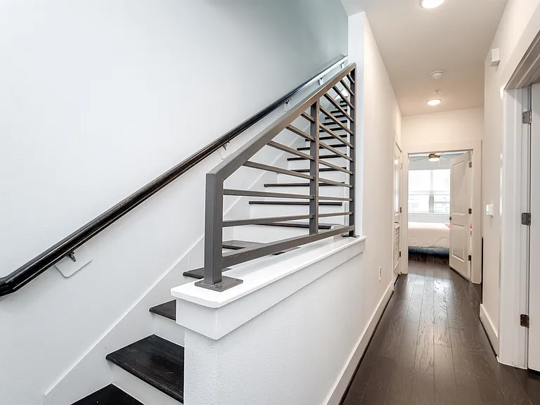 4819 Caroline St #308 — Photo 6