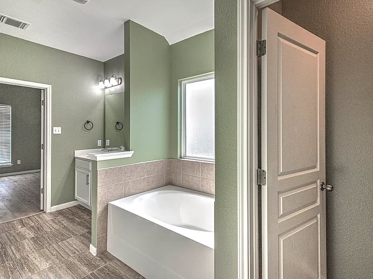 808 Wyndham Hill Pkwy — Photo 19