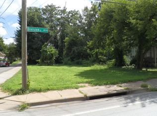 614 W Division St, Springfield, MO 65803