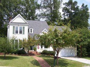 4905 Long Point Ct, Raleigh, NC 27604