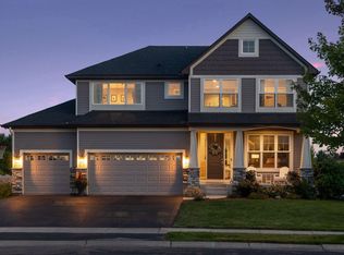 1225 Crosswinds Way, Waconia, MN 55387