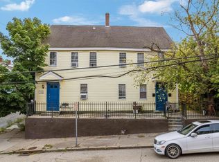 810 Front St, Woonsocket, RI 02895