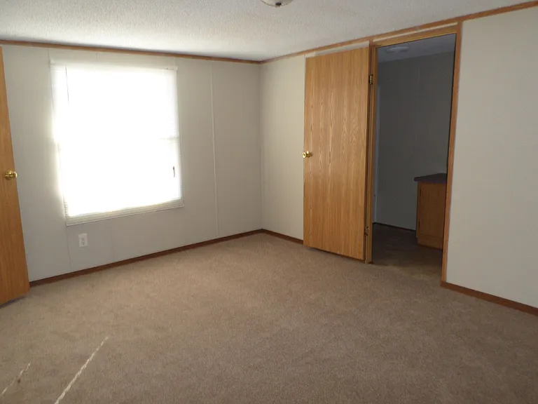 Siouxland Estates — Photo 17