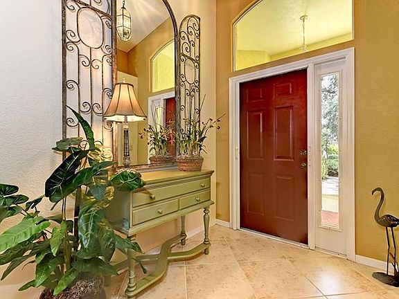 5th image of 3259 Village Ln