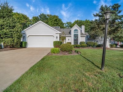 17860 Cambridge Oval, Strongsville, OH, 44136