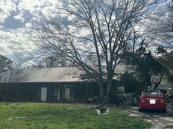 4th image of 313 Hardware Rd