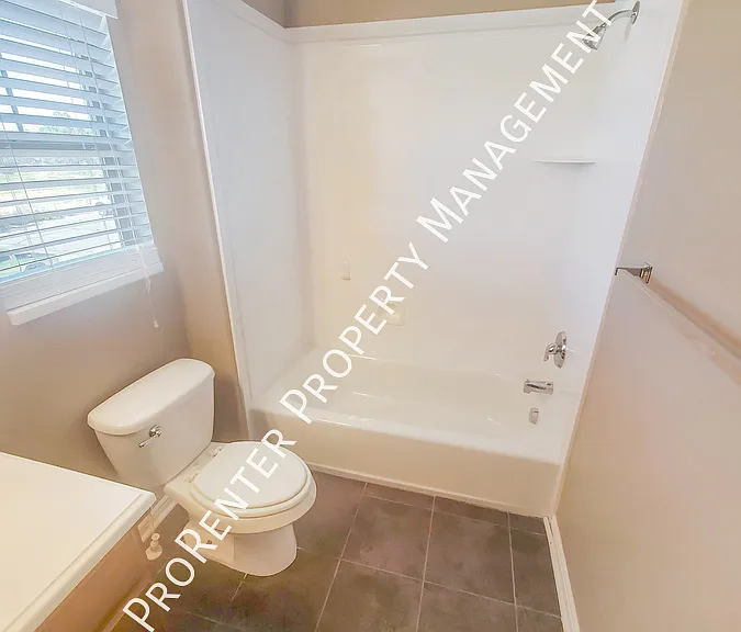 1062 S 1775 W — Photo 18