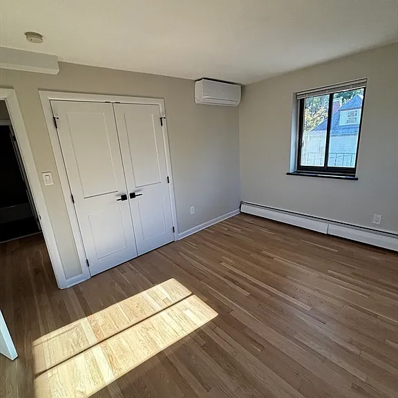 16 Walnut St #44 — Photo 9