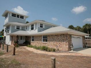 211 Crawford Rd, New Smyrna Beach, FL 32169