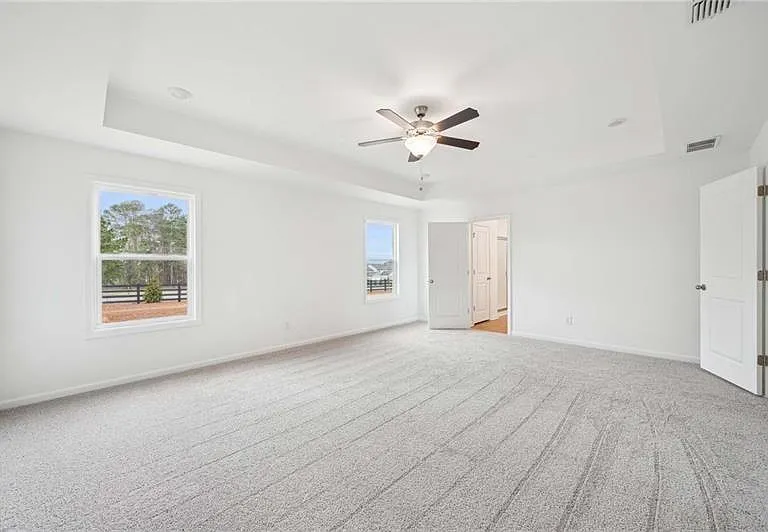 320 Silverleaf Trl — Photo 10