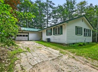 16 Wellington Rd, Rindge, NH 03461