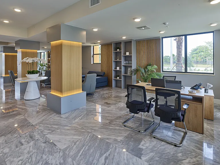 Gateway Luxury Apartments — Photo 23