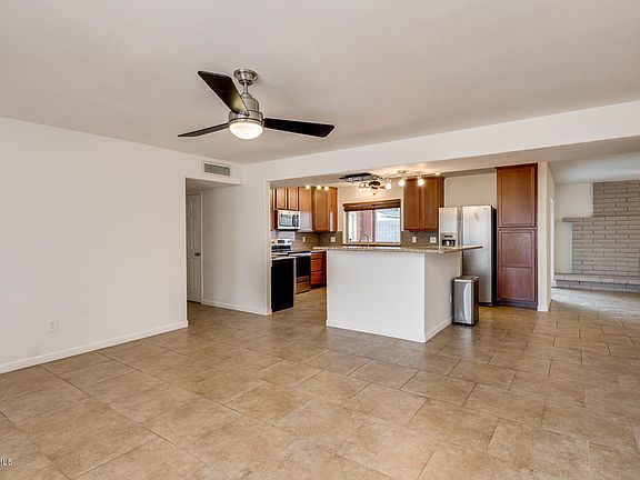 4th image of 4316 E Villa Theresa Dr