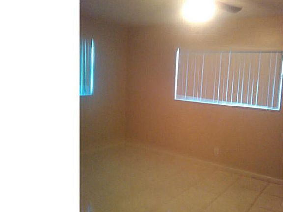 3rd image of 1200 SW 50th Ave APT 212-3
