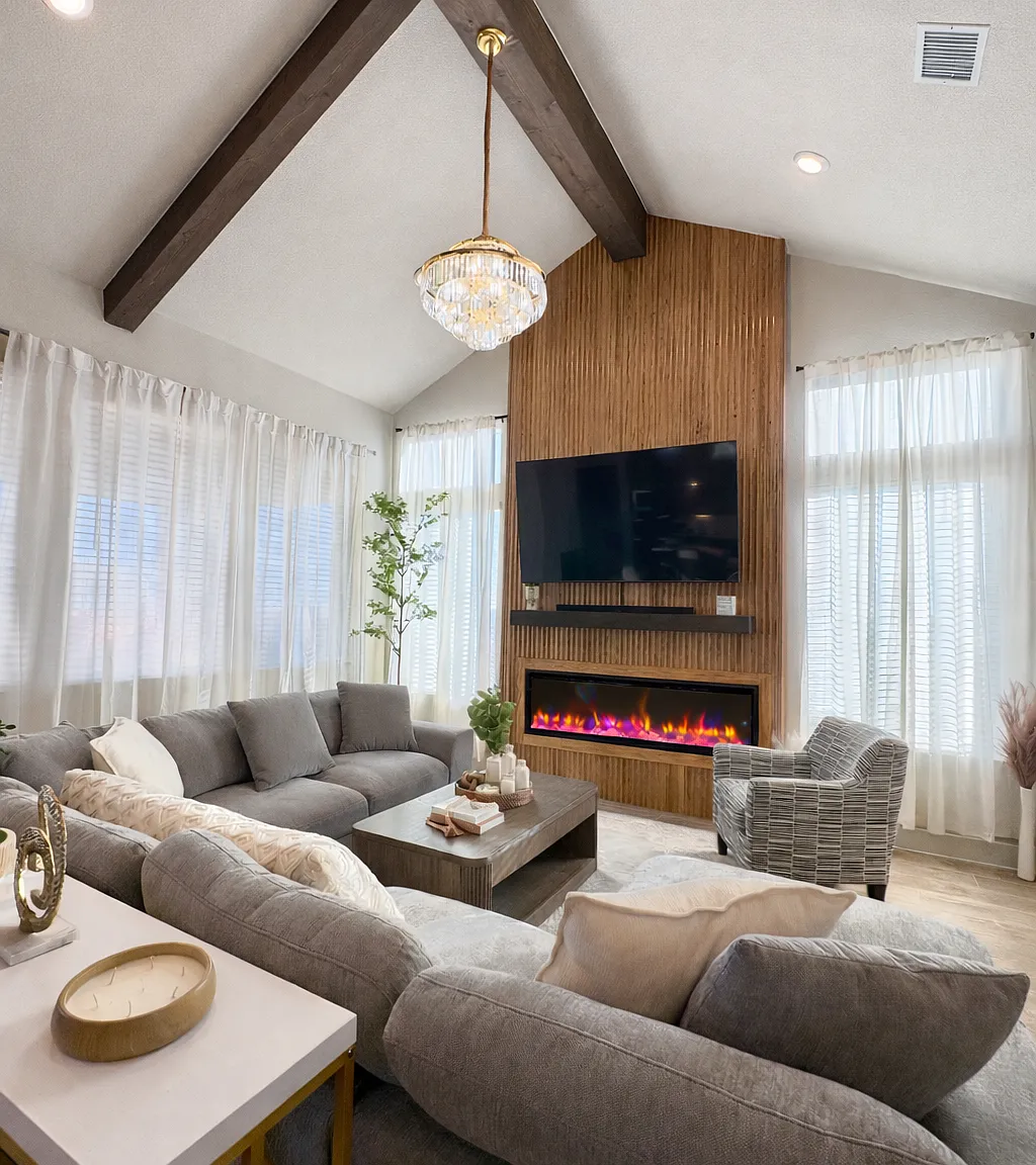 4 bed, 3.5 bath, 2700 sqft, $3,999 — Photo 1