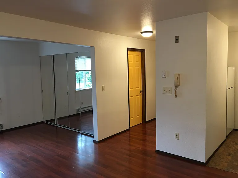 14314 32nd Ave NE #102 — Photo 5