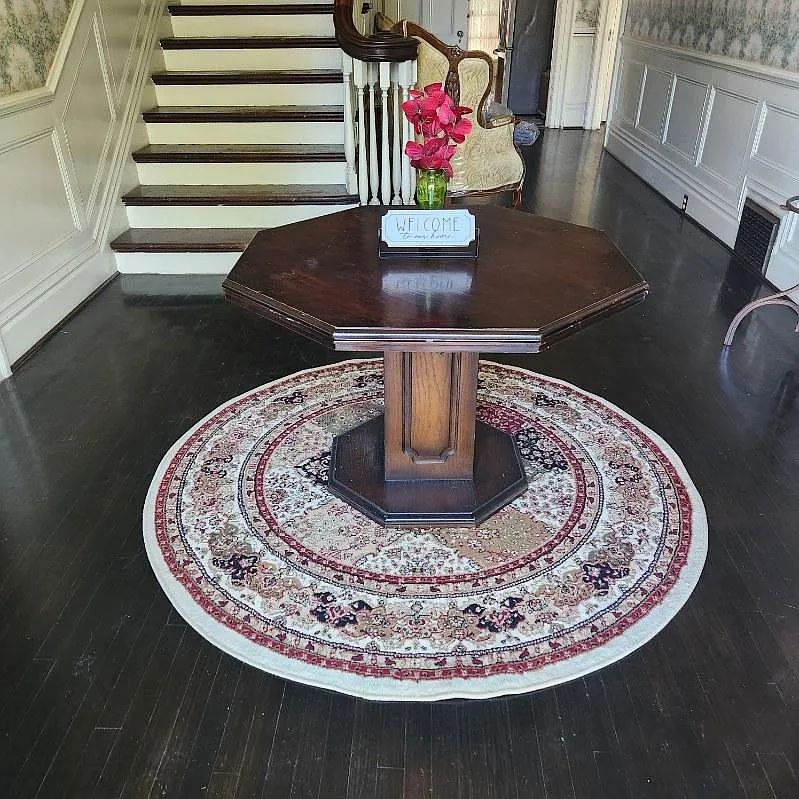 4 bed, 3.5 bath, 3565 sqft, $1,350 — Photo 2