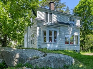 5 Old Quarry Rd, Stonington, ME 04681