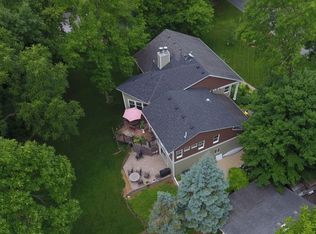 2061 Melody Hill Rd, Excelsior, MN 55331