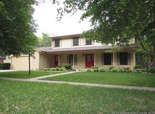 2508 Nottingham Dr, Champaign, IL 61821