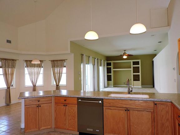 5th image of 3472 Tipperary Dr