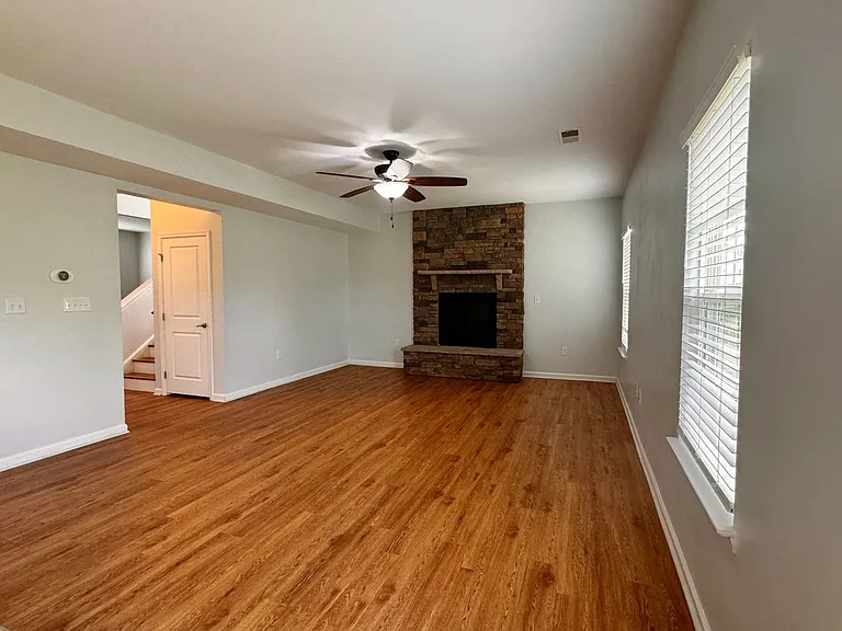 145 Holly Hill Dr — Photo 18