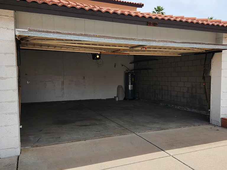 2721 W Estrella Dr — Photo 38
