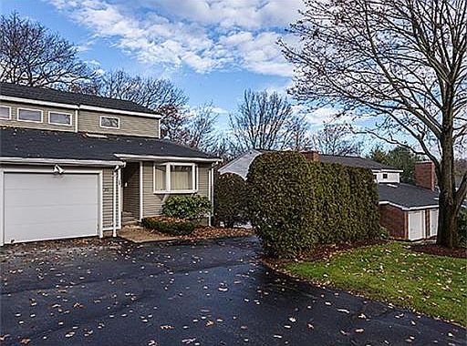 2nd image of 30 Edward Dr