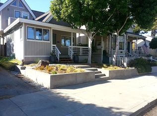126 Caledonia St, Pacific Grove, CA 93950