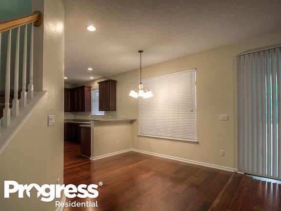 3rd image of 3208 Trafalgar Ct