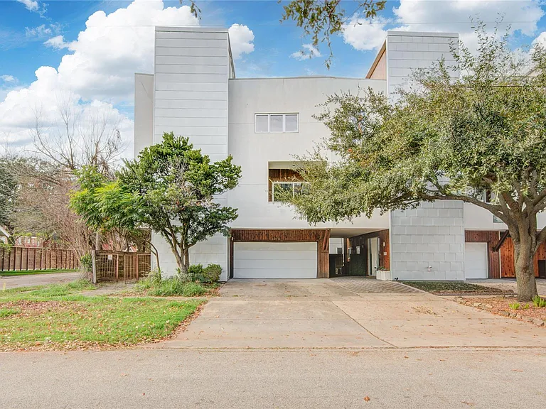 3910 Austin St — Photo 5
