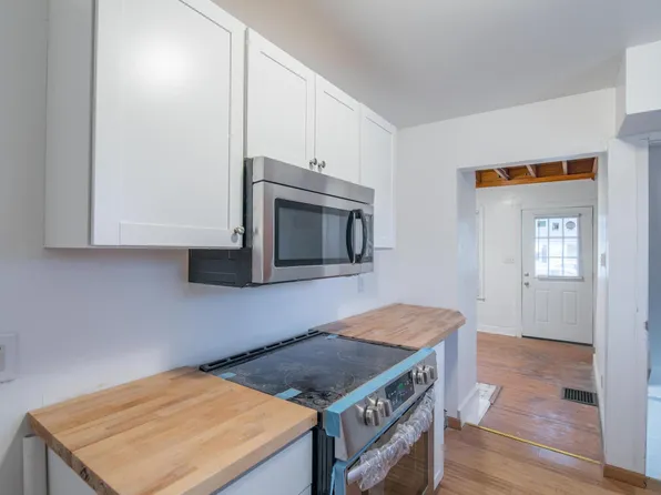 2219 Sale Rd, Columbus, OH 43224
